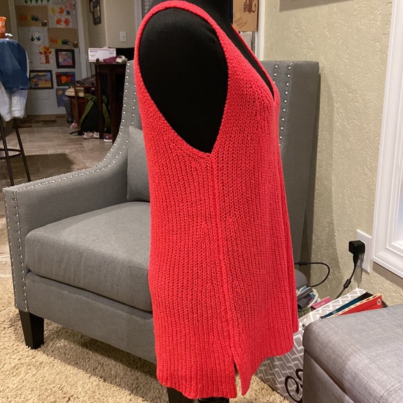 Pink Staccato tank top! New without tags! - Picture 3 of 7